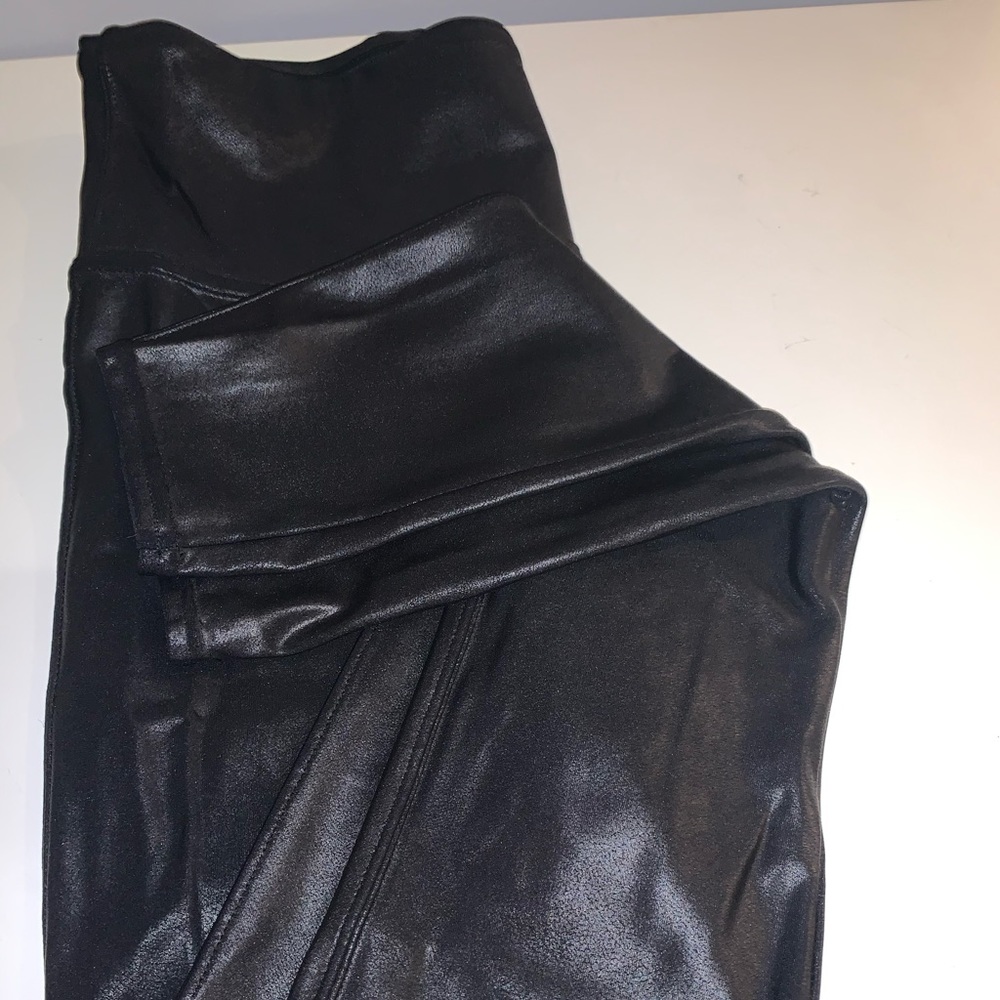 panx Shape Medium Black Faux Leather Leggings
